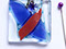Pendentif-verre-oiseau-rouge-et-bleu