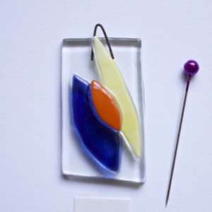 Pendentif-verre-petits-bateaux